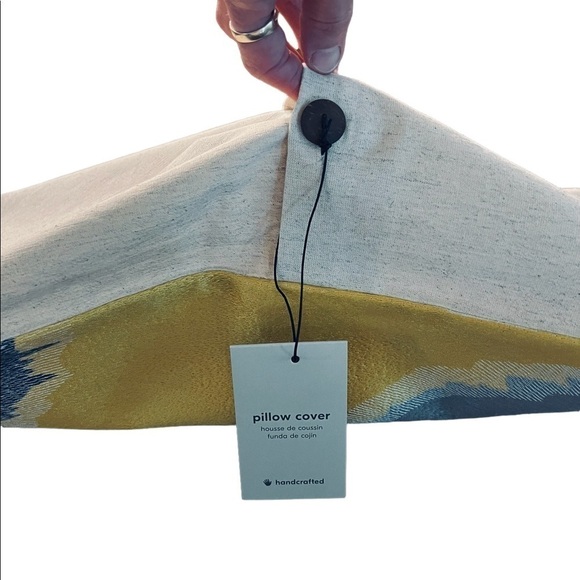 WEST ELM GORGEOUS YELLOW, GRAY AND BLUE GRAY PILLOW COVERS NWT - Picture 5 of 12